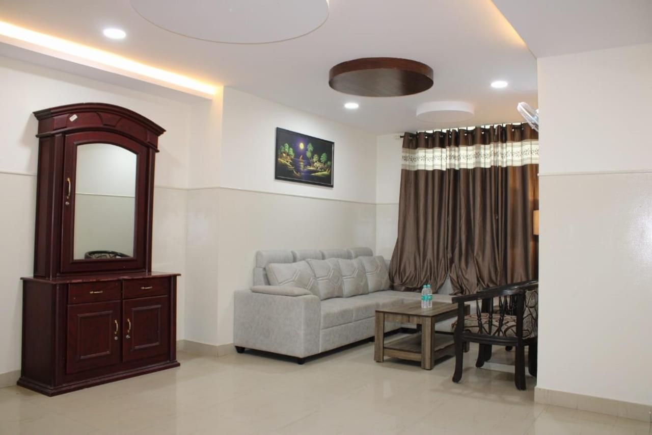Maldives Inn Bangalore Exteriör bild